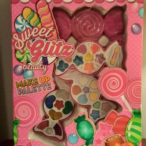 SOLD Little Girls Makeup Palette gift set